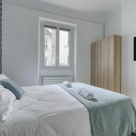 Superb Large And New 4bds Flat - Heart Of 10 Appartamento Parigi