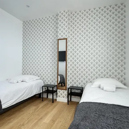 Superb Large And New 4bds Flat - Heart Of 10 Appartamento Parigi